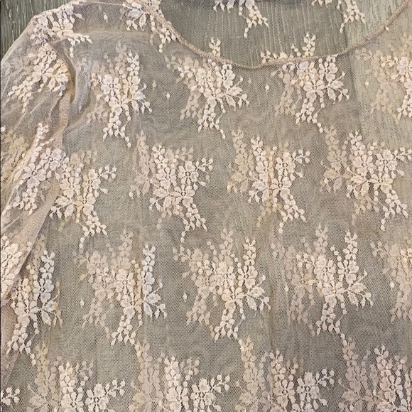 Sheer Floral Lace Long Bell Sleeve Top Size Medium Y2K Peach Pink - Picture 2 of 4